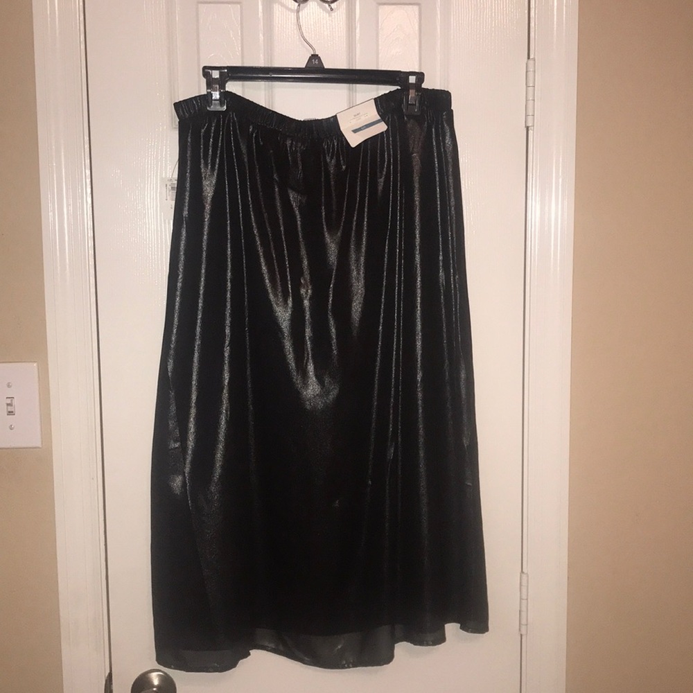 Black Sparkle Midi Skirt